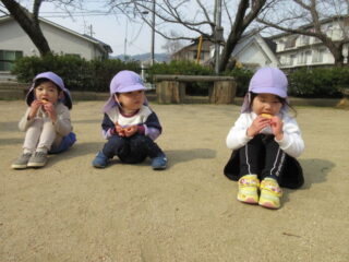 外で食べるとおいしいね！